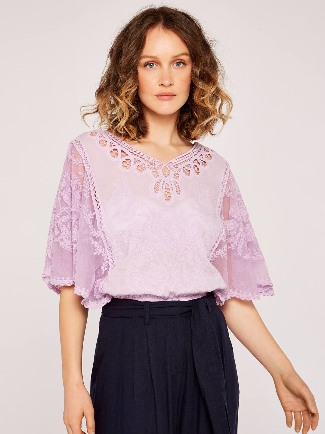 Floral Embroidery Top with Lace
