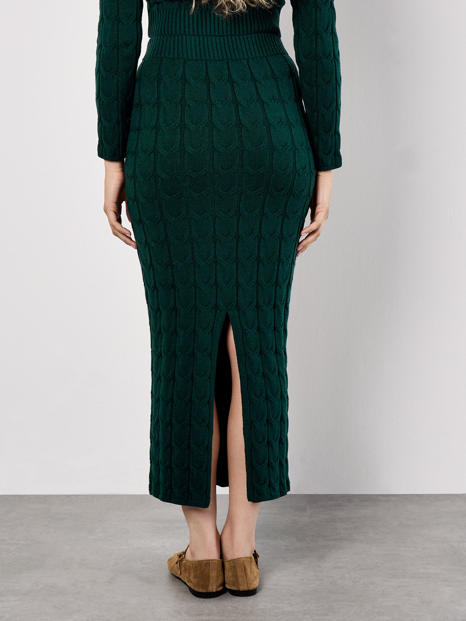 Cable Knit Maxi Skirt | Apricot Clothing