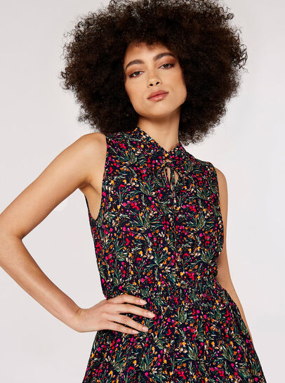 Floral Hanky Hem Midi Dress