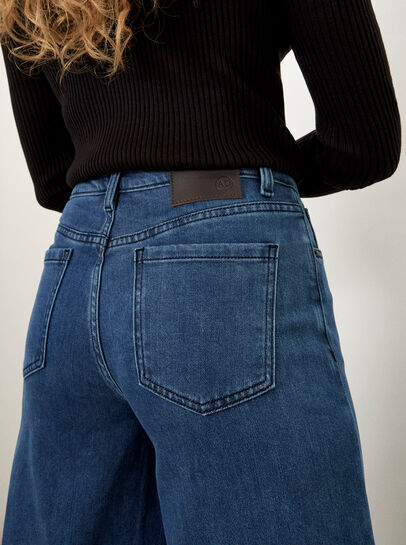 Ikeda Wide Leg Cropped Jeans