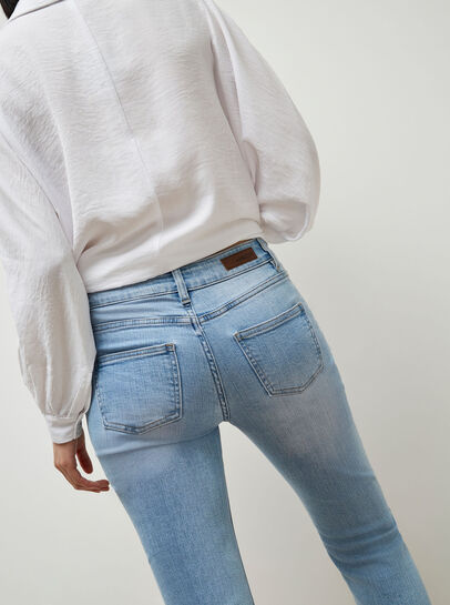 Mid-Rise Flare Jeans 