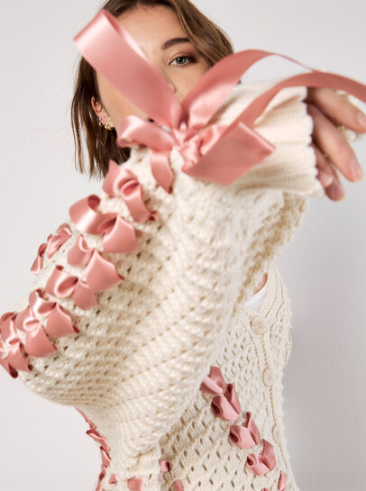 Chunky Knit Cropped Bow Cardigan