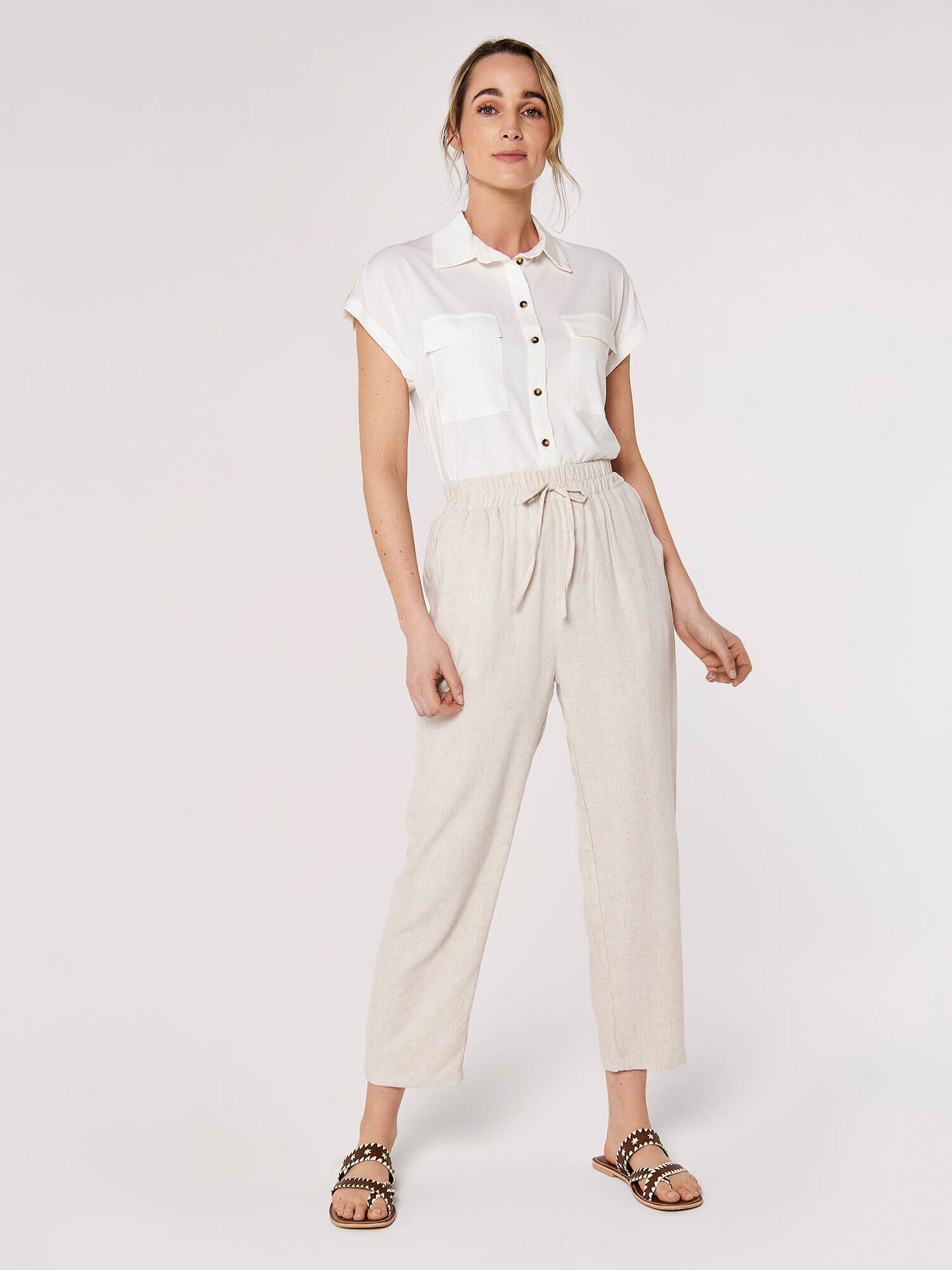 Linen Blend Cropped Trousers Apricot Clothing