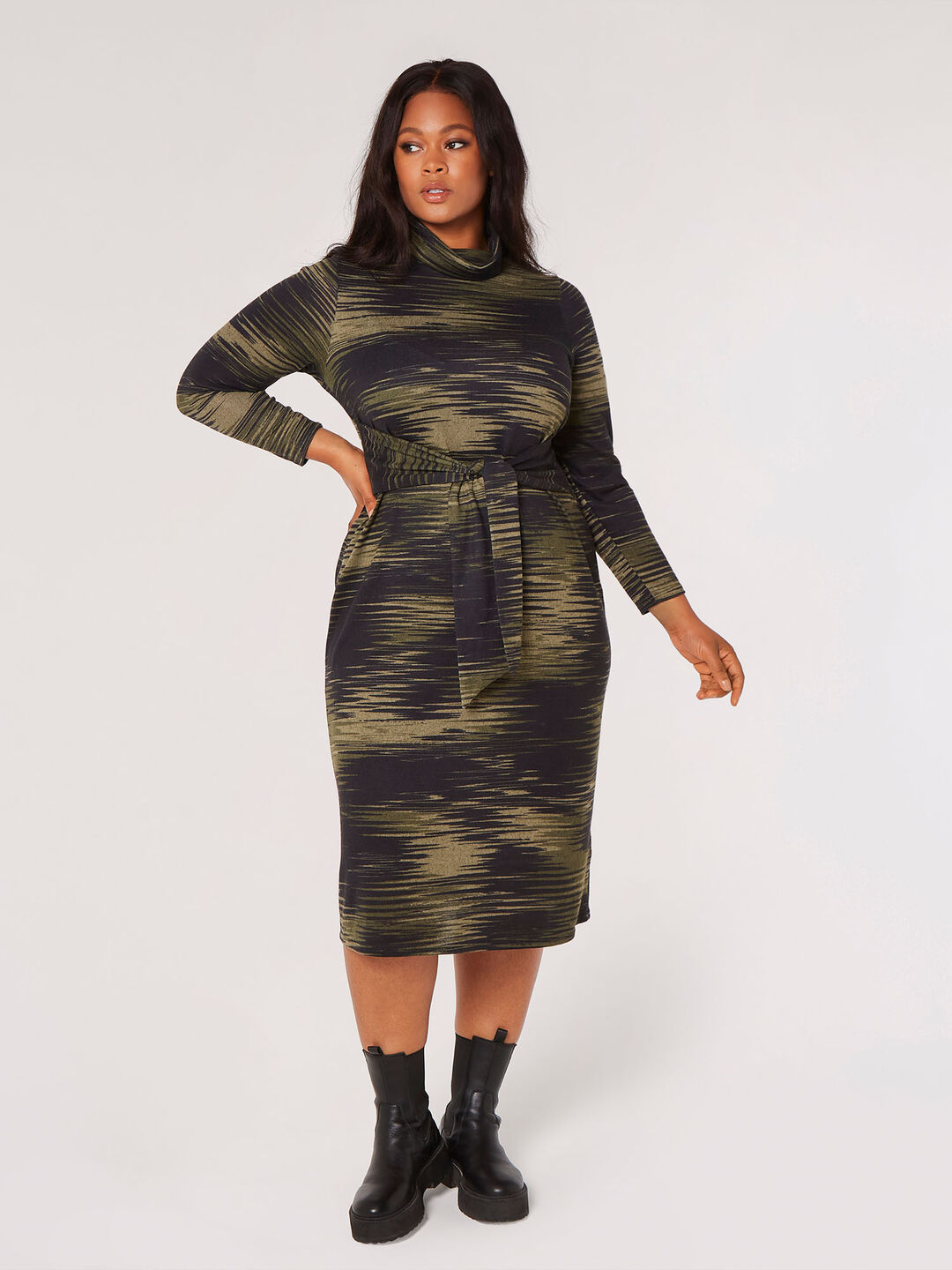 Image of Texture Print Jersey Midi Dress
