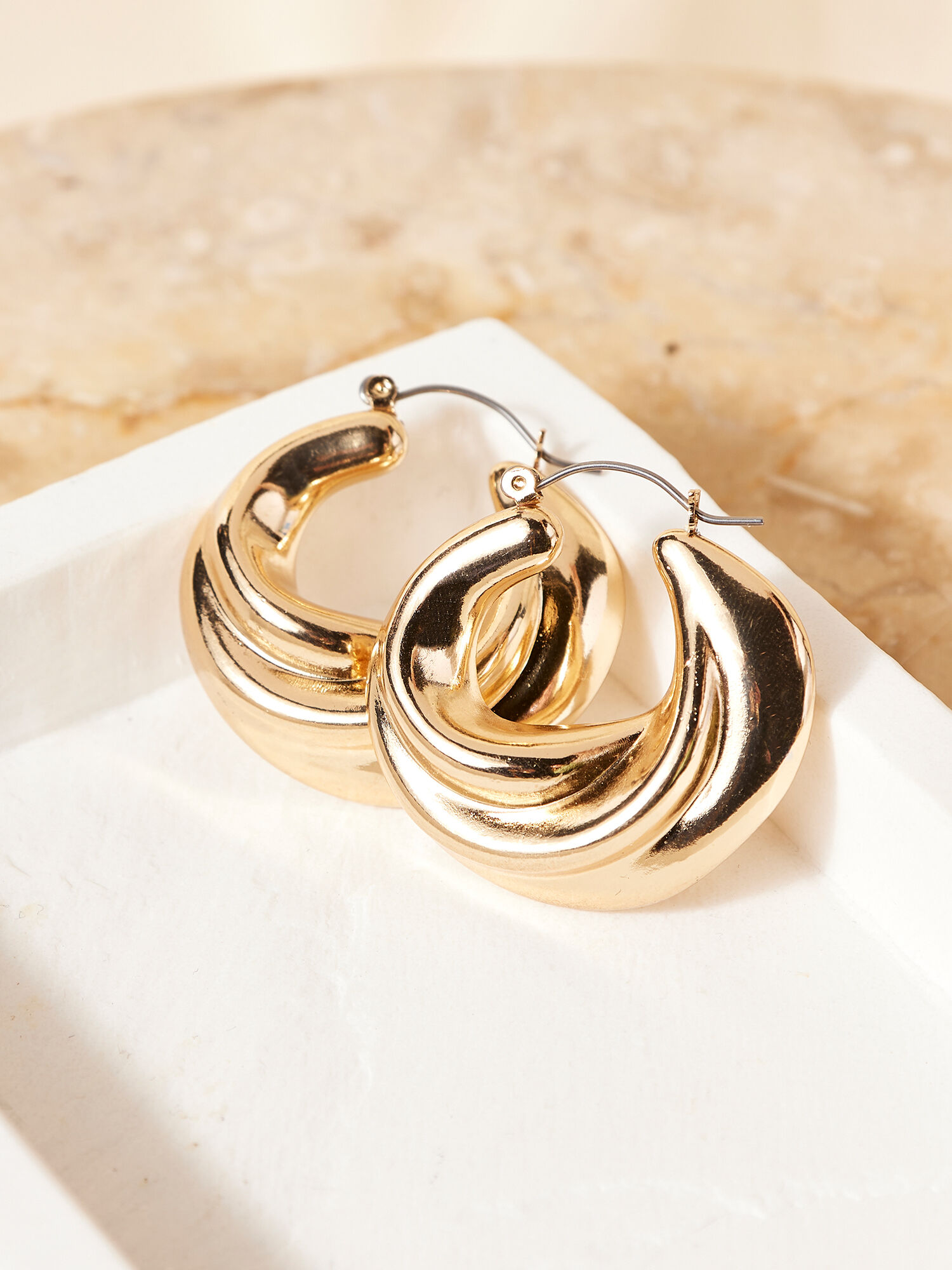 Quality gold hoop earrings hotsell