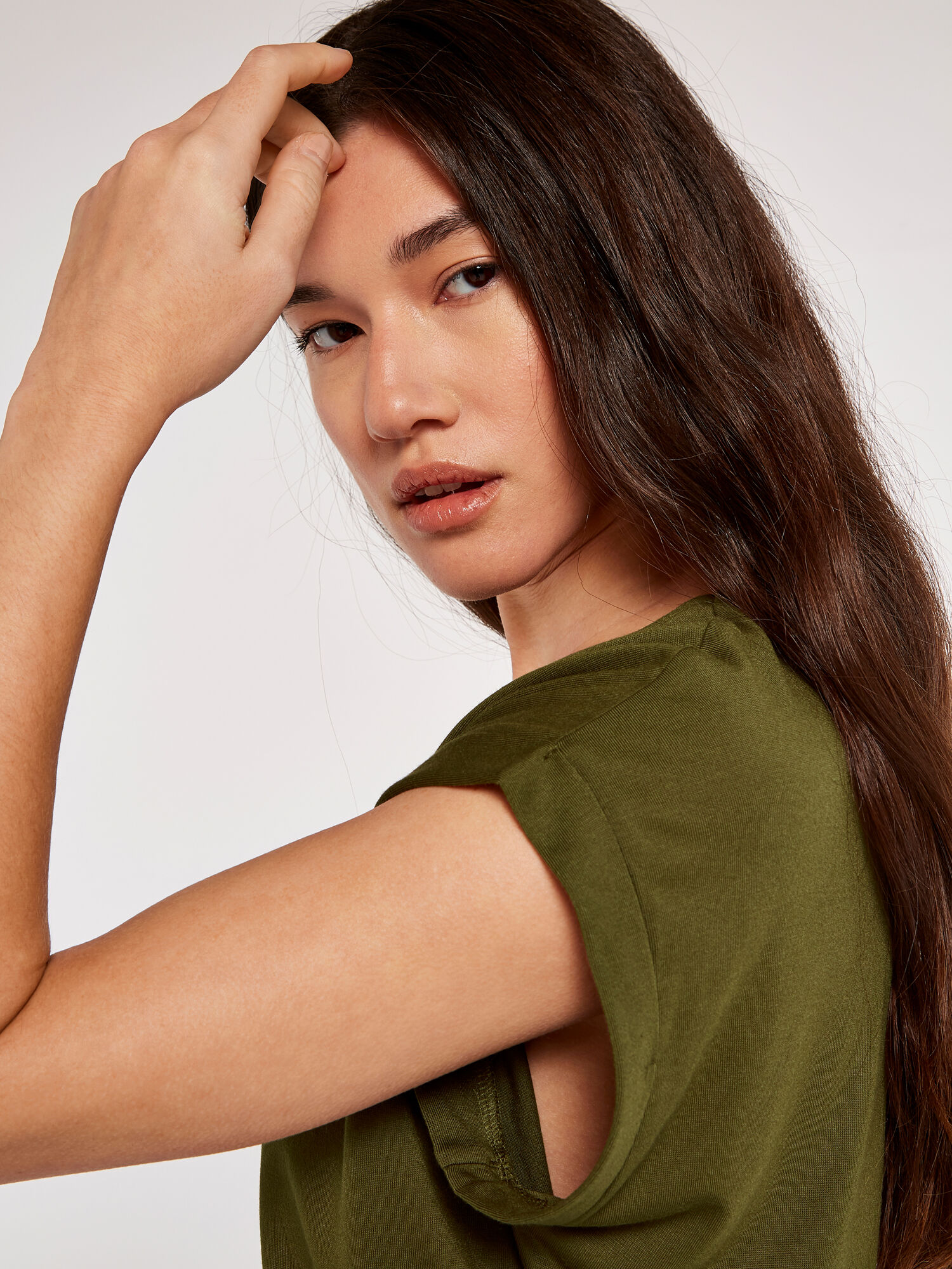 Curved hem t shirt h&m outlet