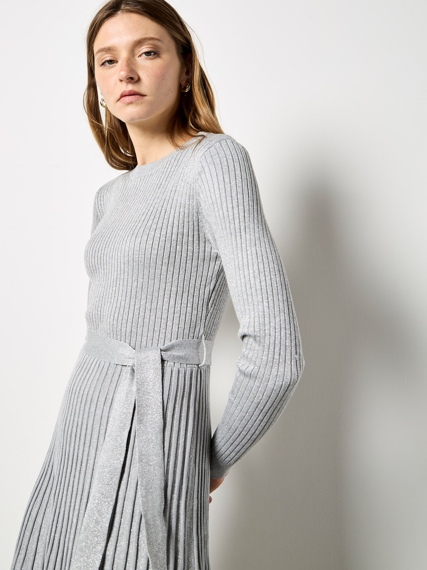 Rib Knit Pleated Midi Dress