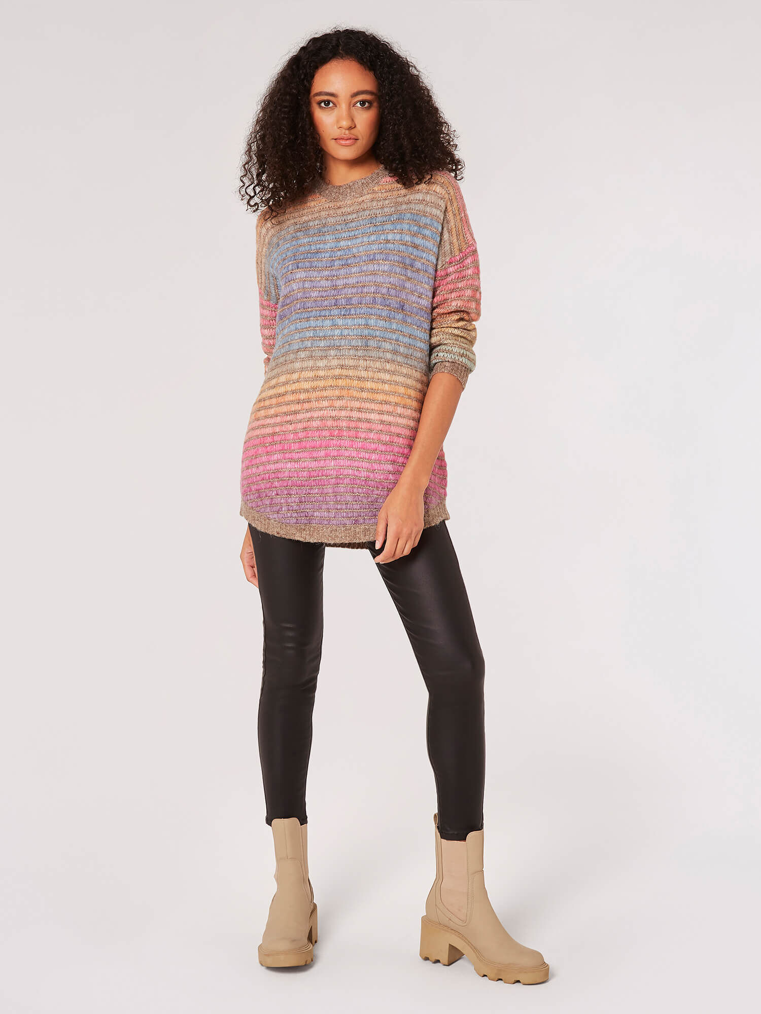 Oversized jumper outlet with leggings