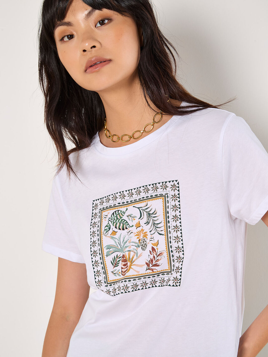 Image of Tropical Placement Print T-Shirt
