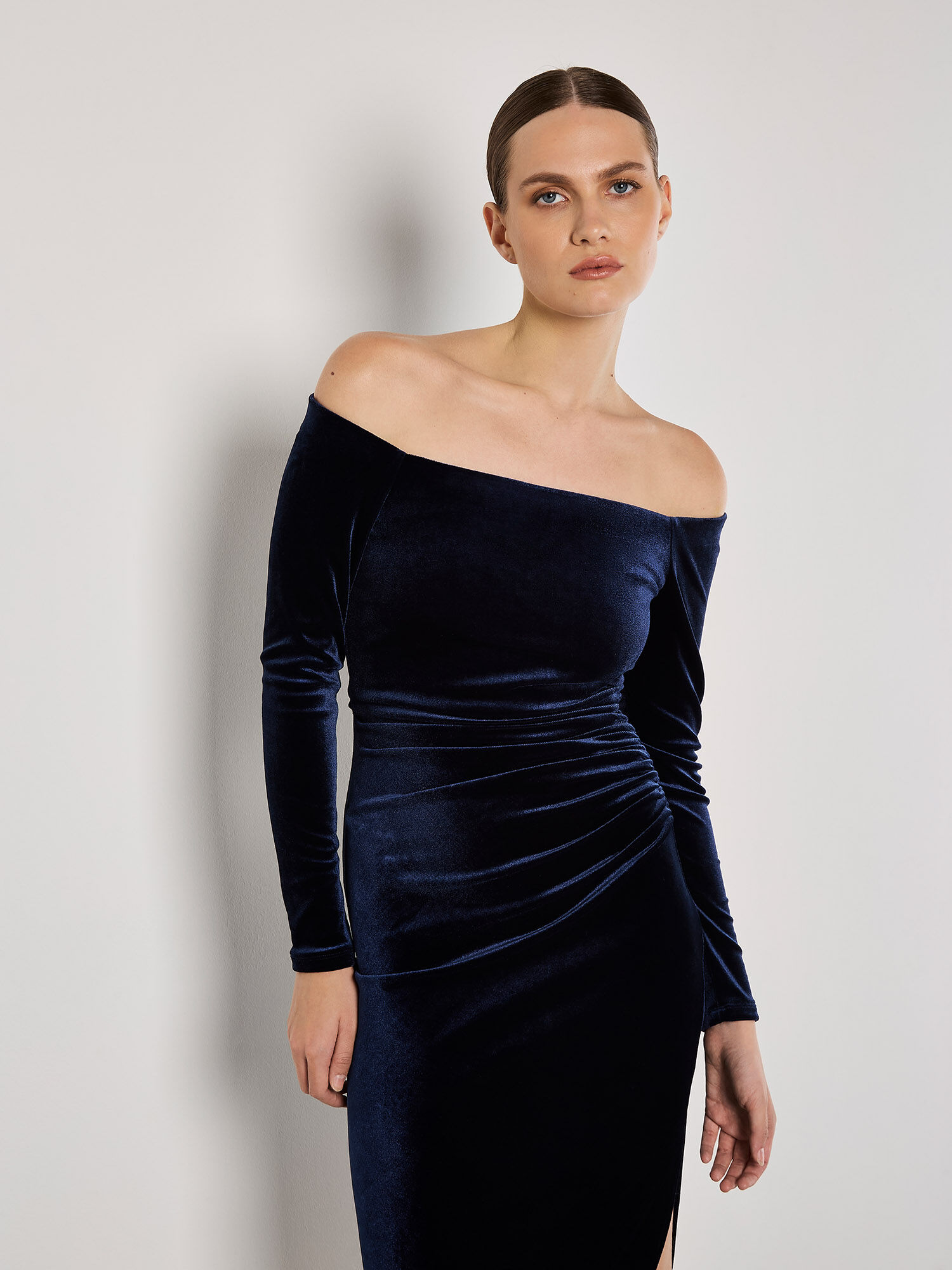 Bardot velvet midi dress top