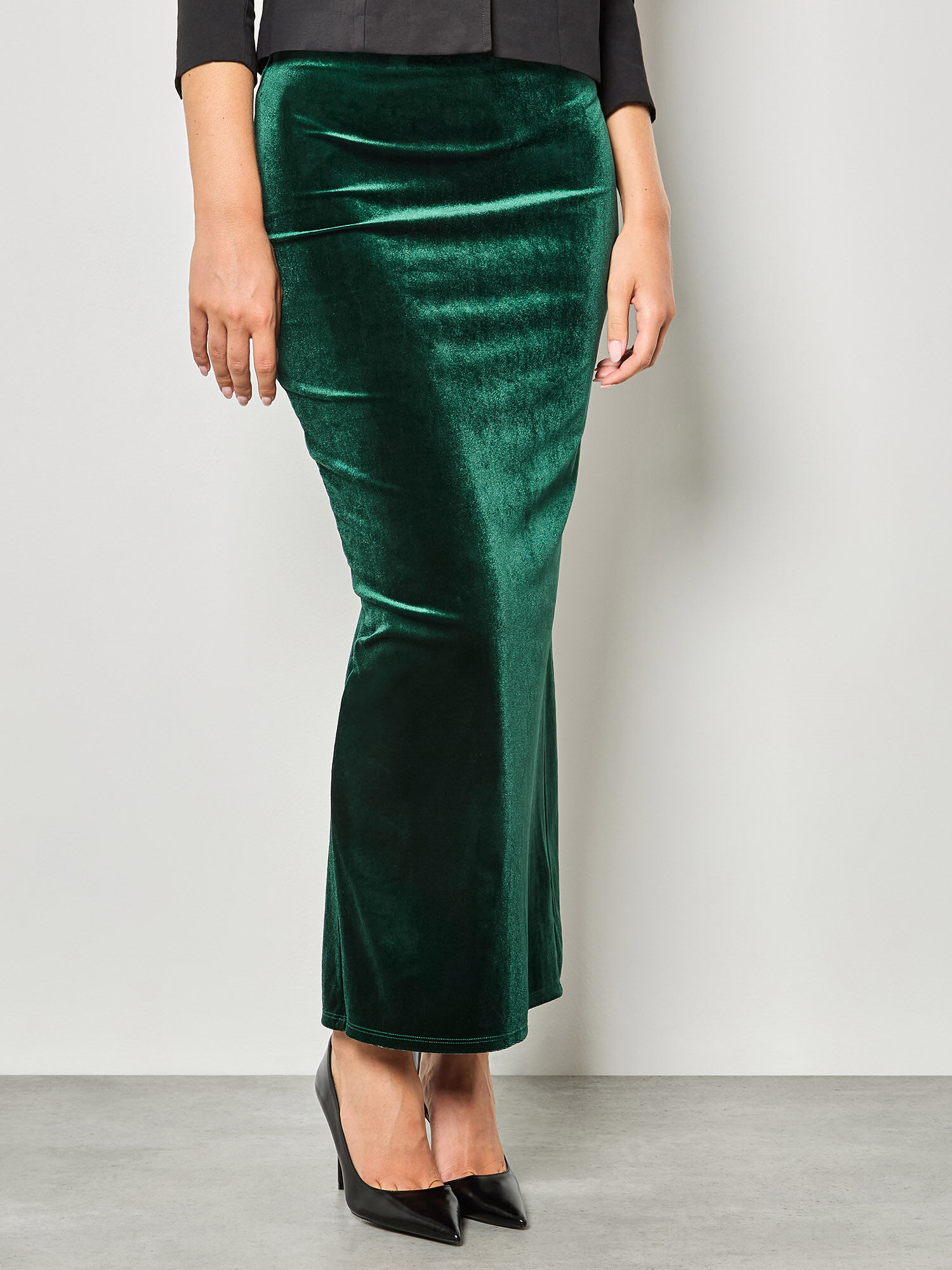 Soft Velvet Maxi Skirt | Apricot Clothing