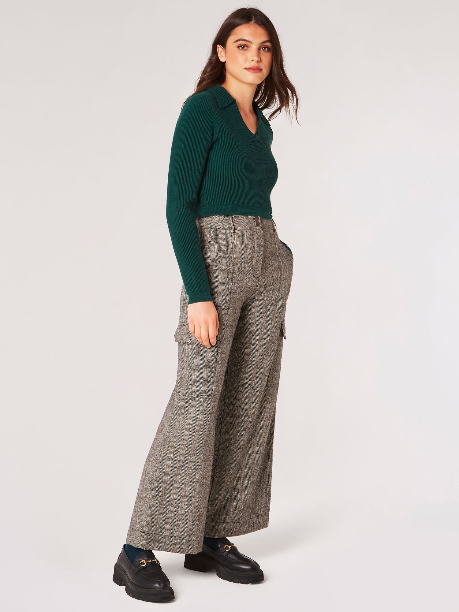 Cropped Ribbed Jersey Knit Jumper | Apricot Clothing