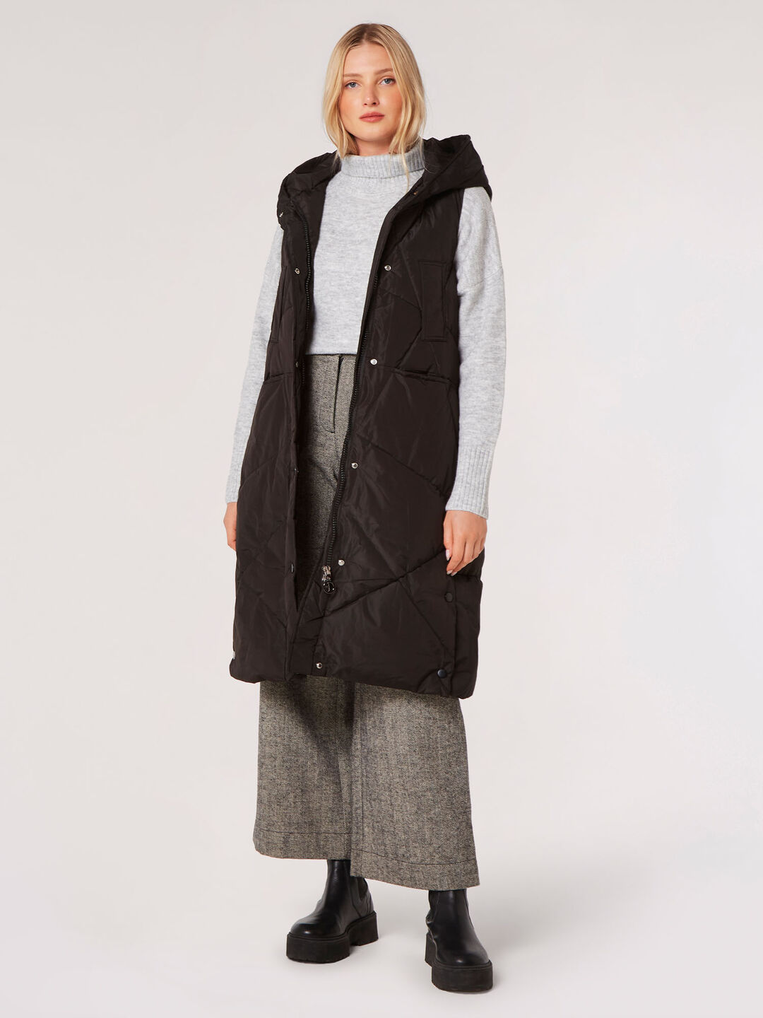 Image of Longline Puffer Gilet