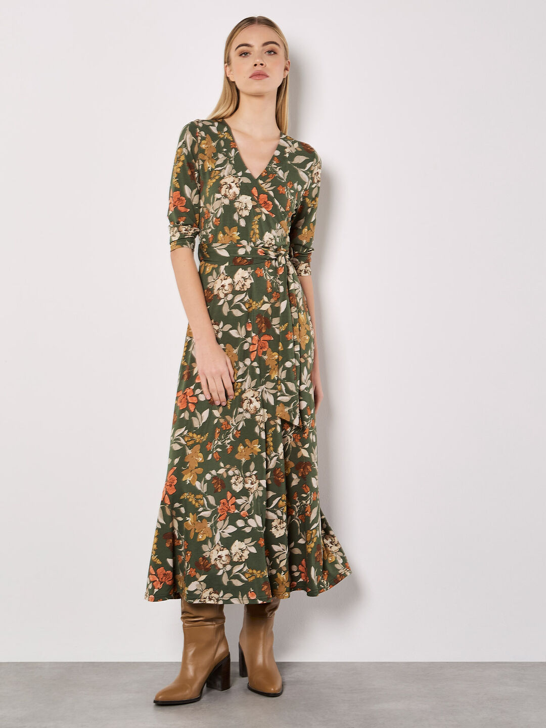 Image of Floral Leaf Print Midaxi Dress