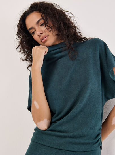 Soft Touch Ruched Top