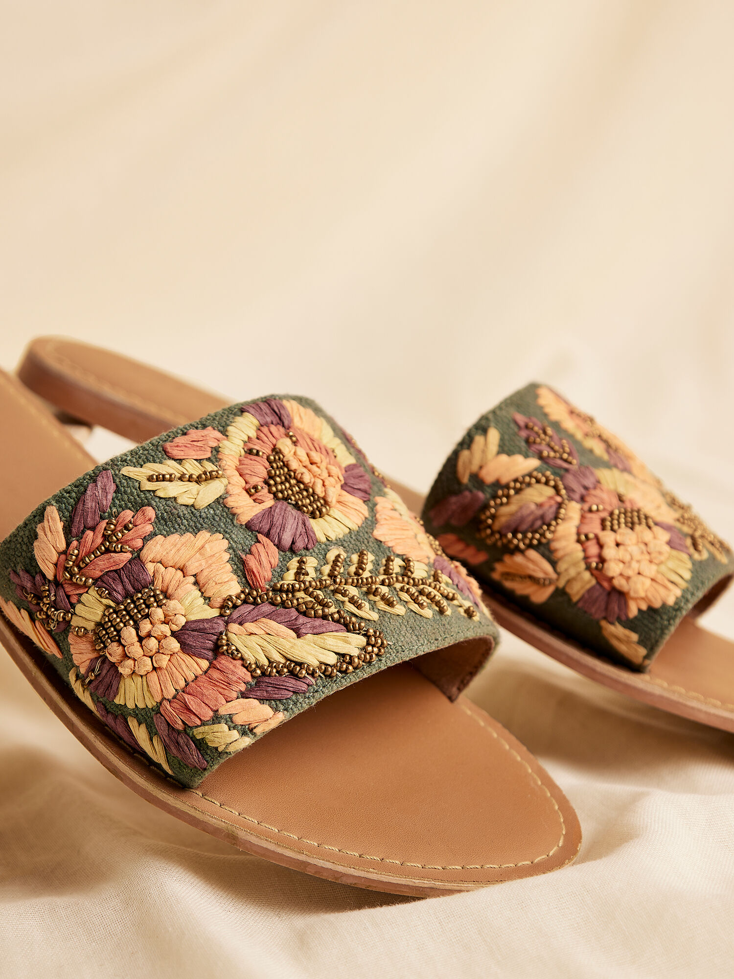 Embroidered shop flip flops