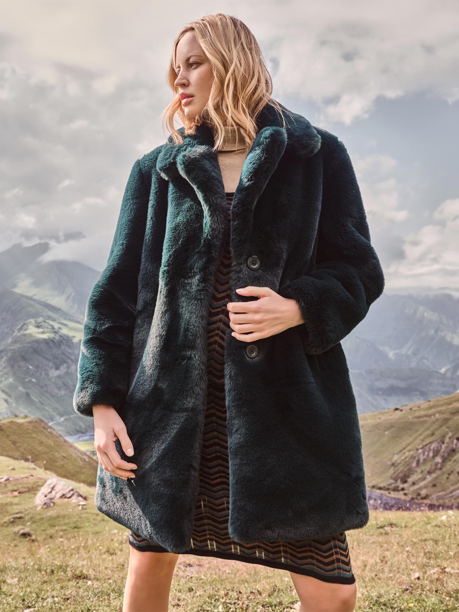 Oversize faux online fur coat