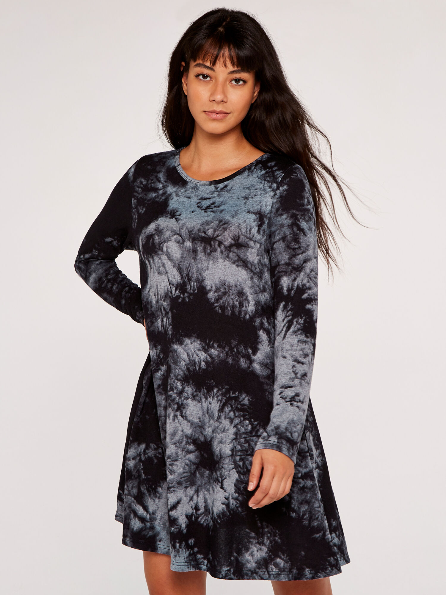 Tie dye black dress 2025