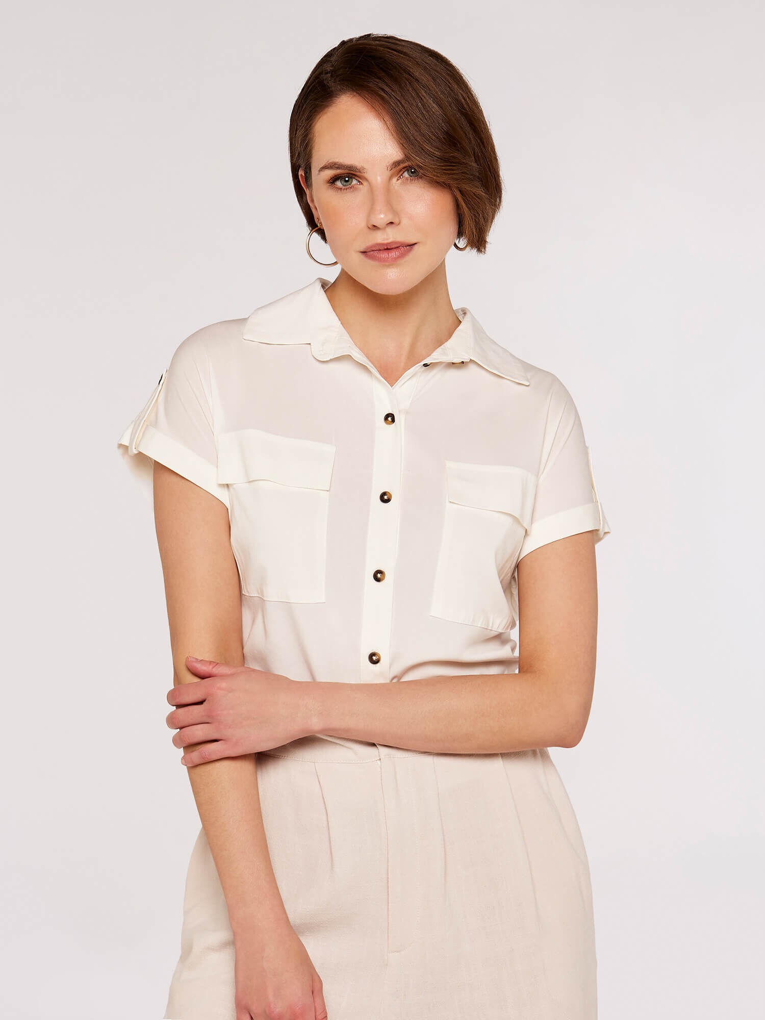 Utility Casa Boxy Shirt Apricot Clothing