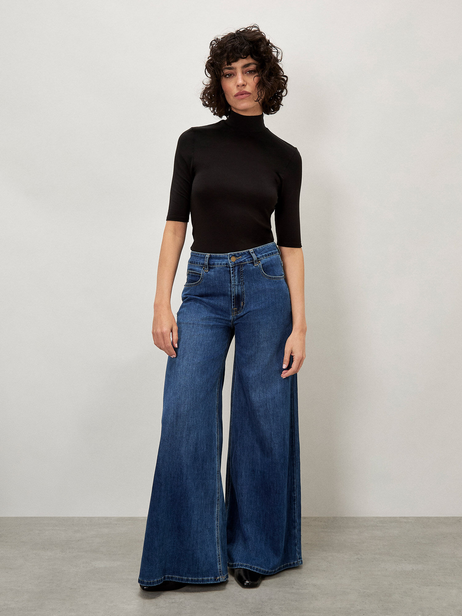 Zana Wide Leg Jeans | Apricot Clothing