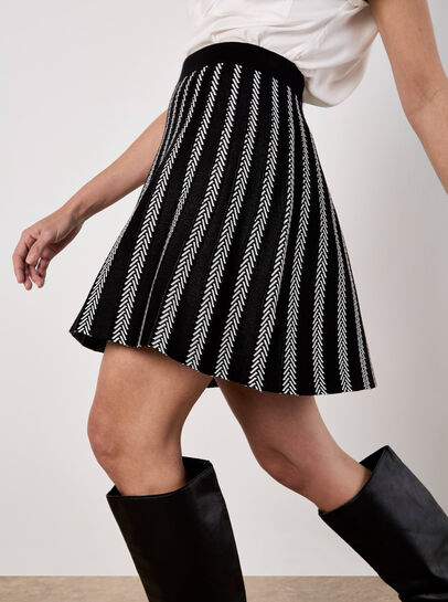 Chevron Stripe Knitted Mini Skirt