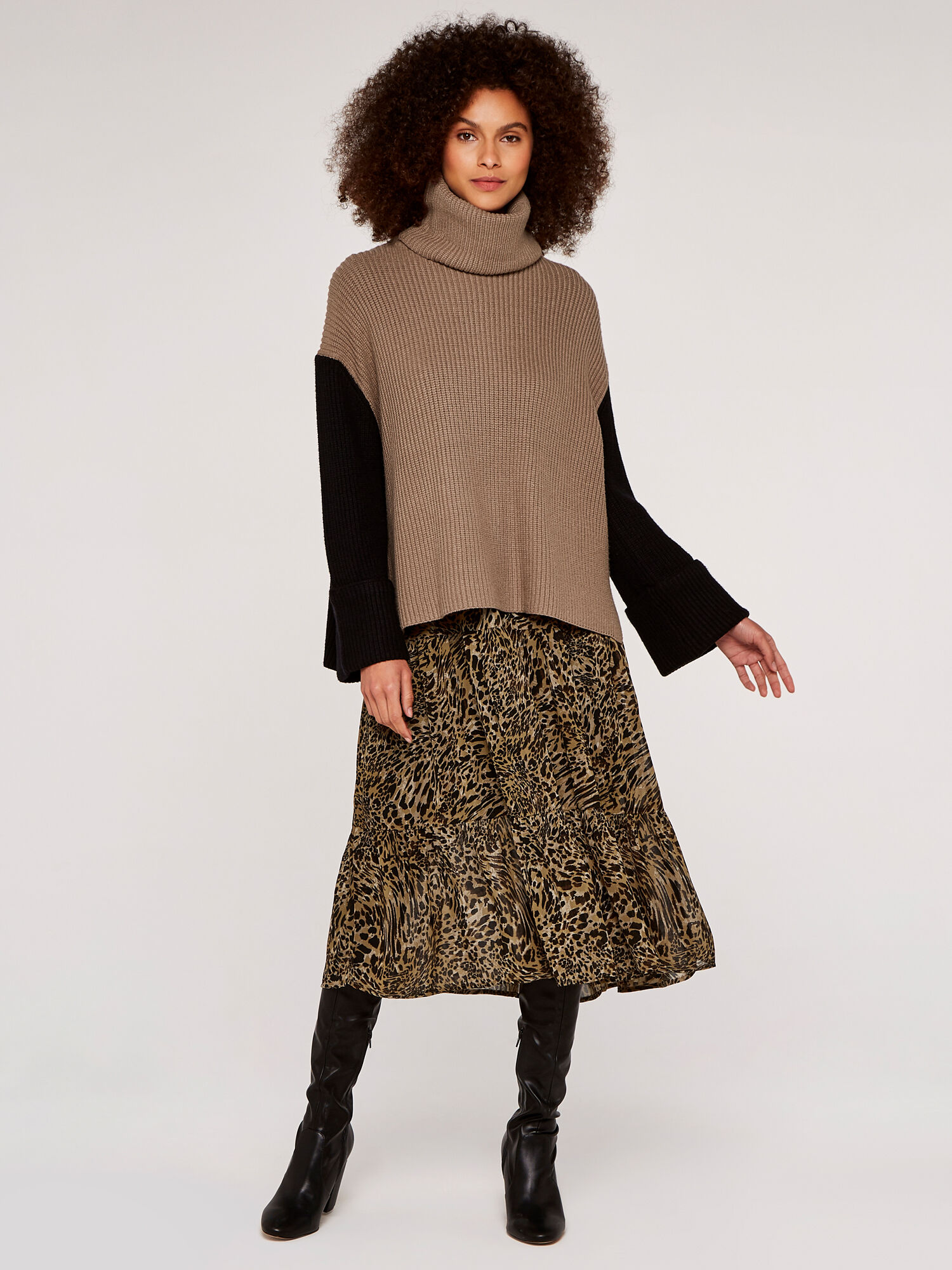 Turtleneck knitwear online