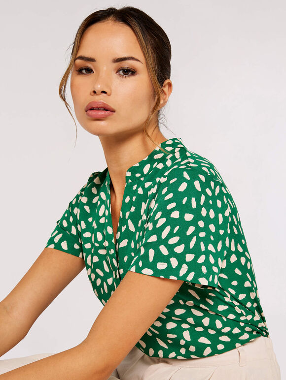  Pebble V Neck Top, Green, large