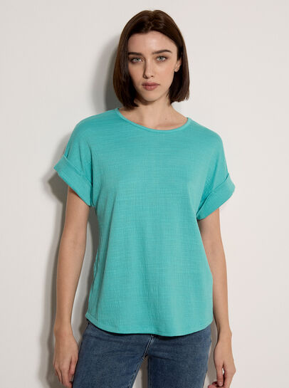 Button Back Textured T-Shirt