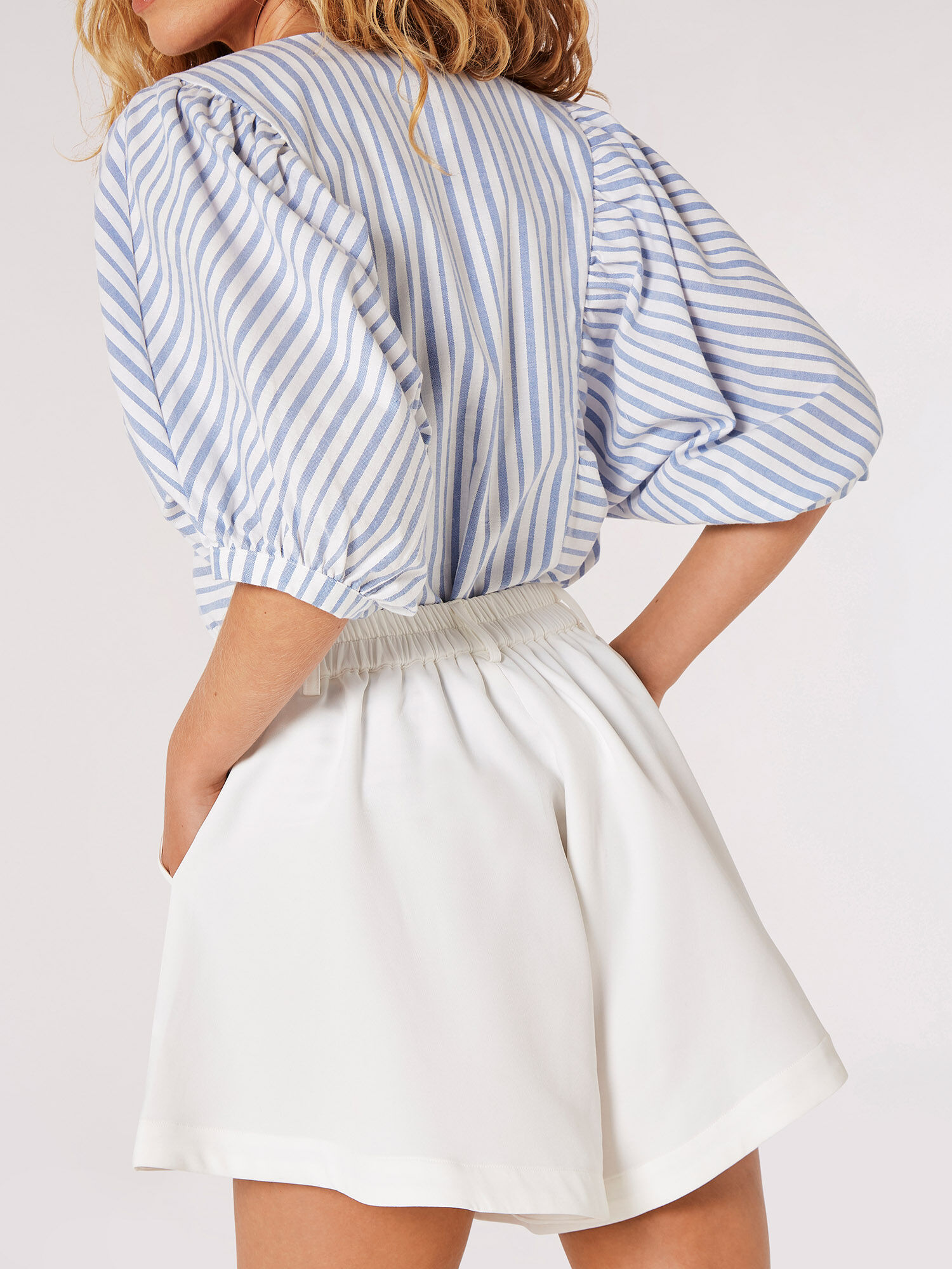 Pleat detail deals