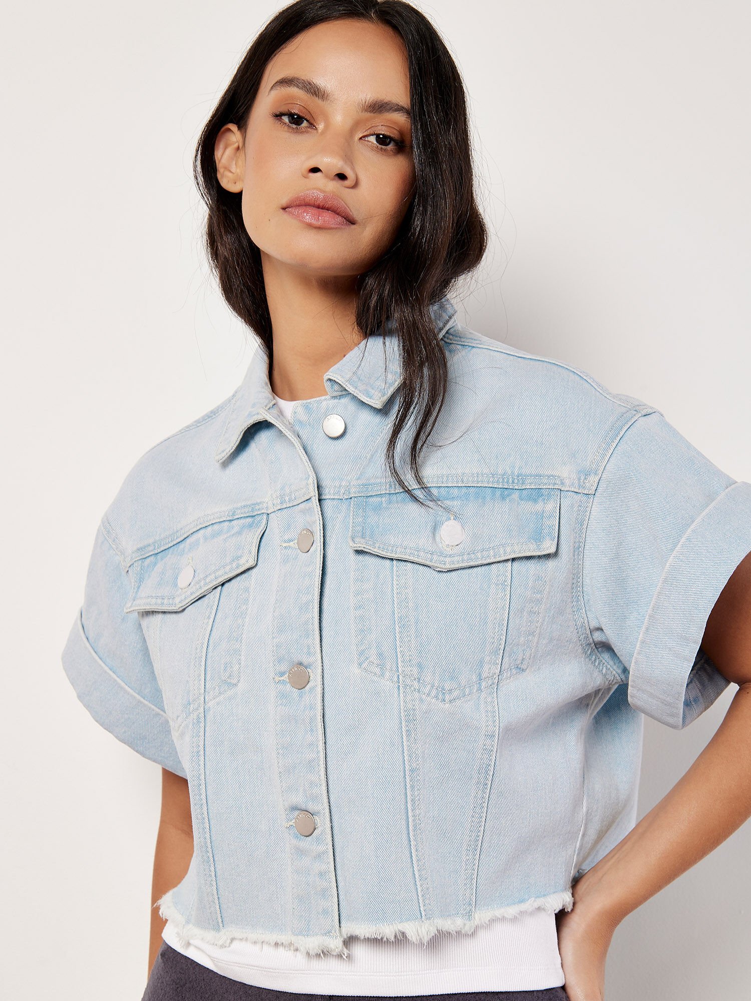 Cropped sleeve denim jacket outlet