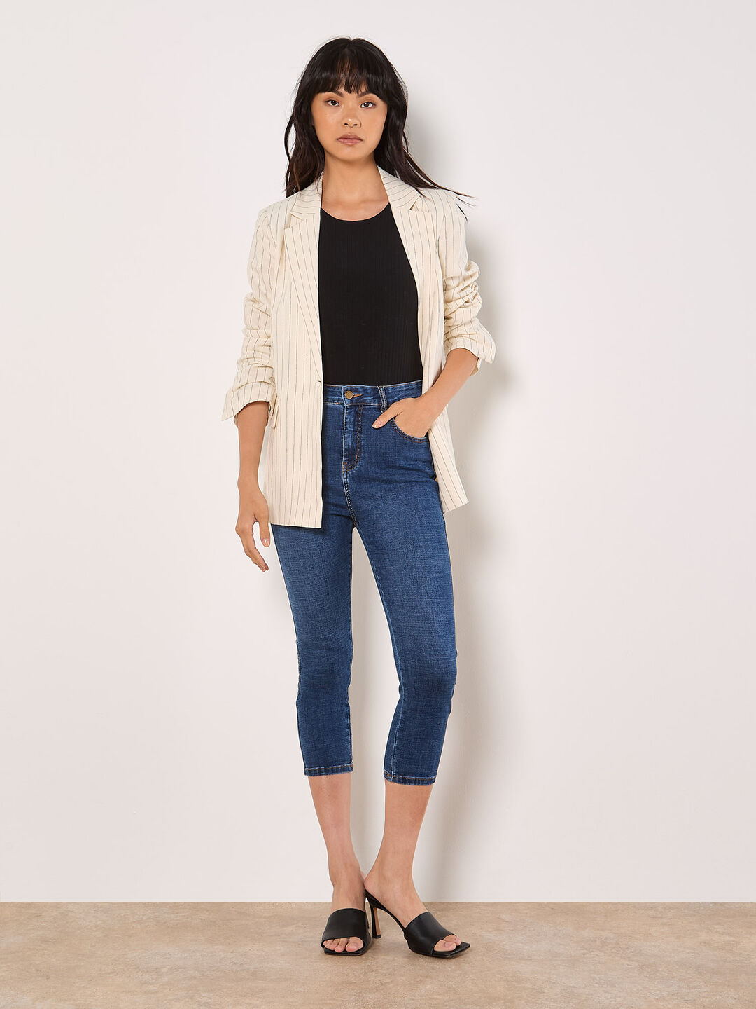 Image of Sara Skinny Fit Capri Jeans