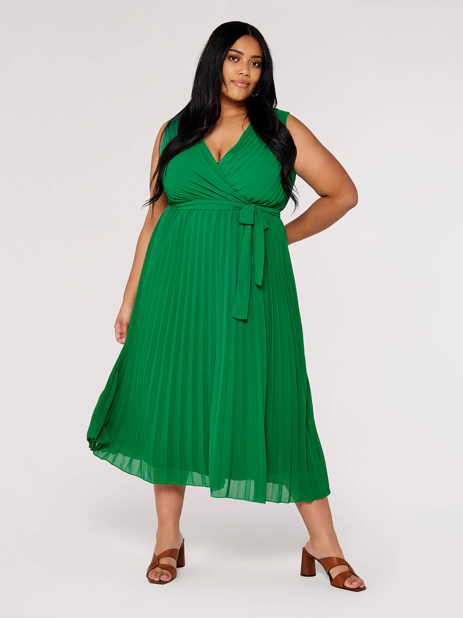 Plissé pleated best sale wrap dress