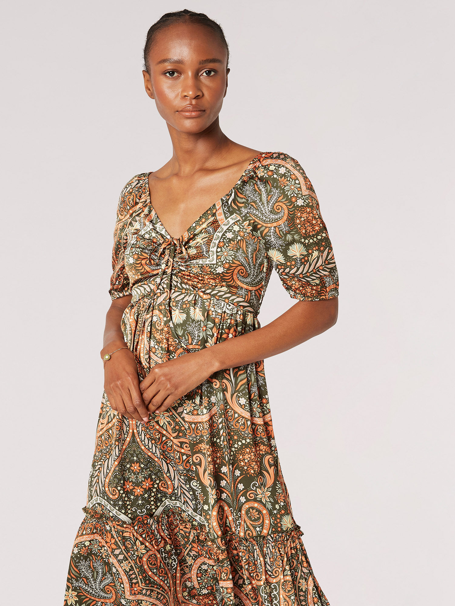 Bohemian midi dress with sleeves shop