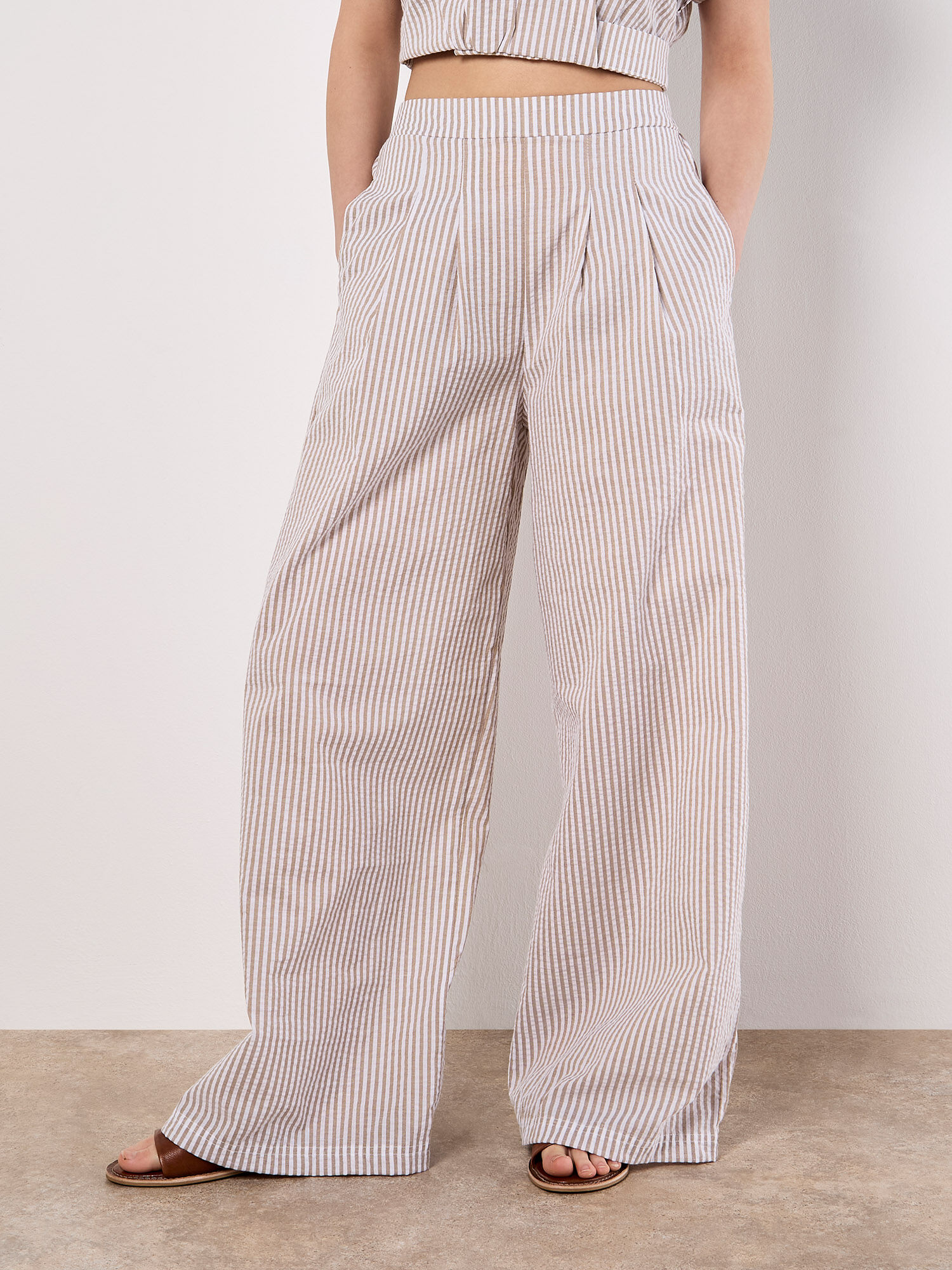 【AAKE】PIECE STRIPE WIDE PT Buy adidas Black Essentials 3 Stripe Wide Leg Joggers from