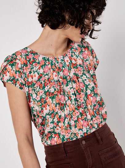 Ditsy Floral Tulip Sleeve Top