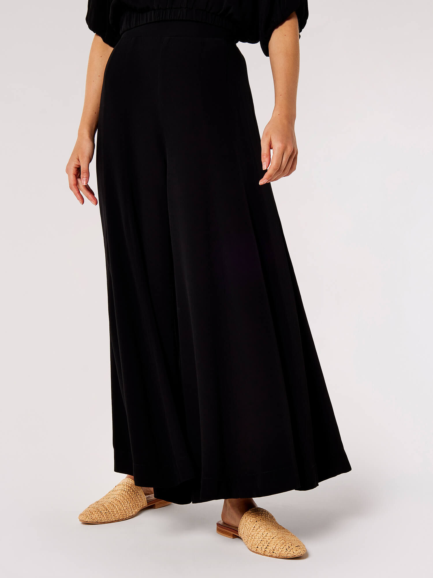 Black loose pants wide leg online