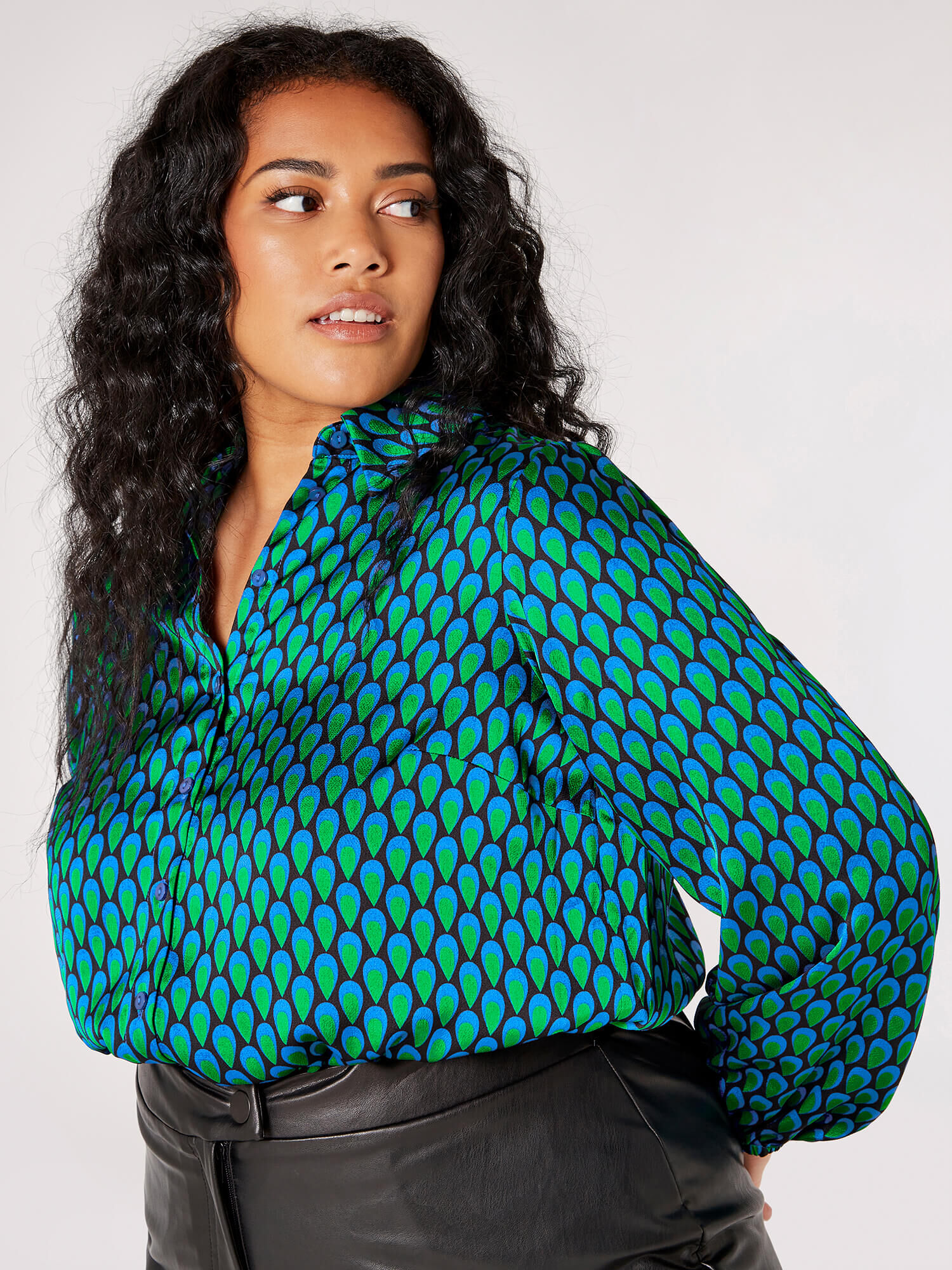 Plus size outlet top