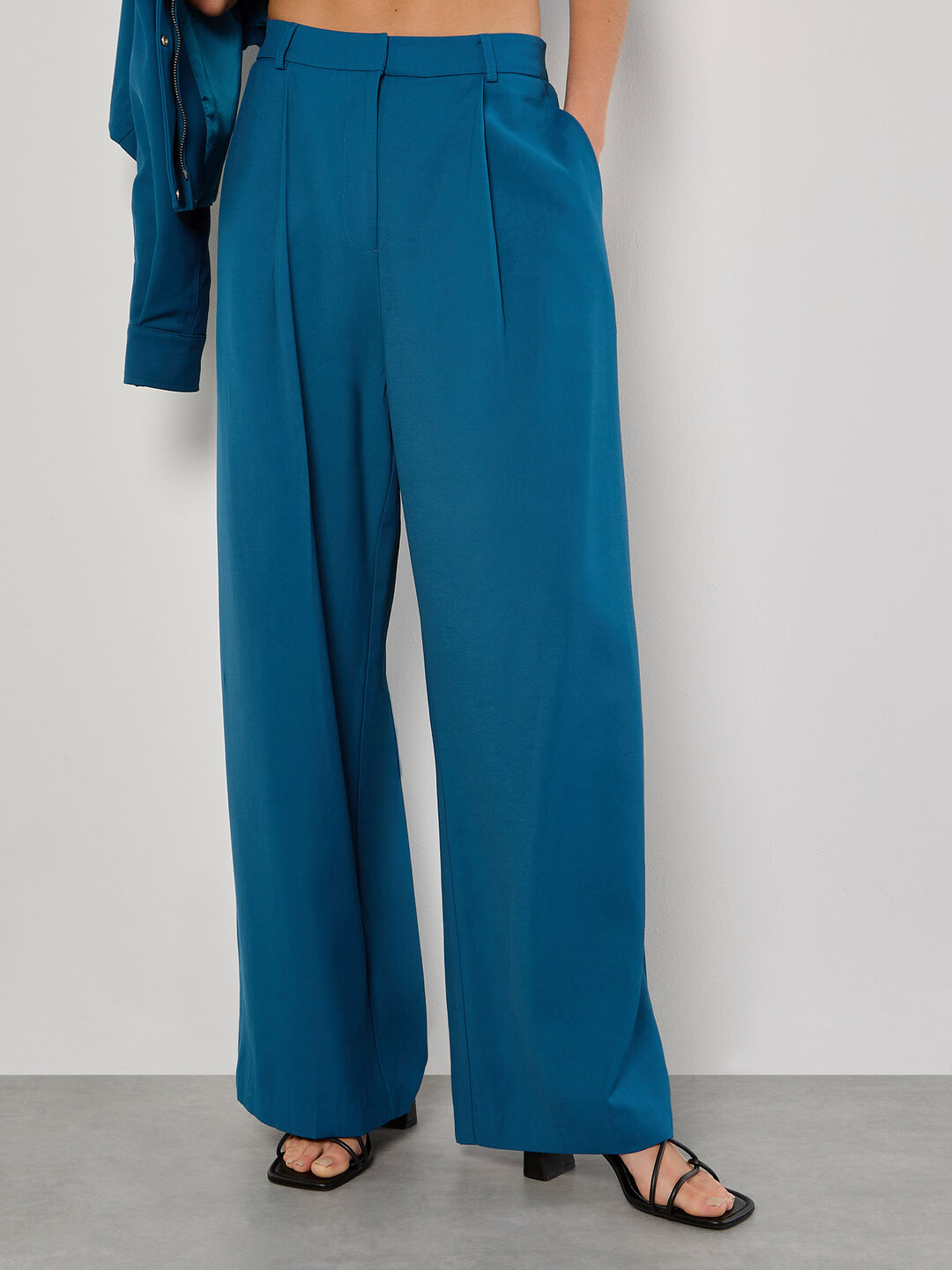Image of Tailored Cropped Jacket- Trousers-Teal