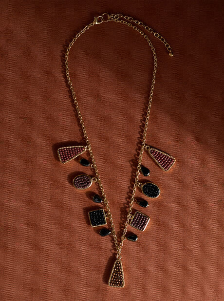 Beaded Pendant Gold Tone Necklace
