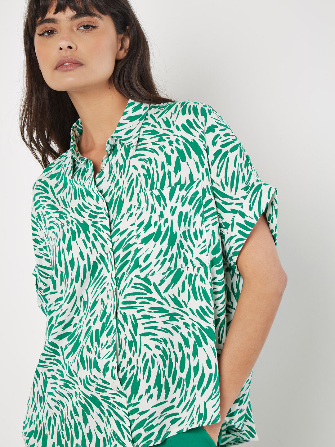 Image of Brushstroke Print Short Sleeve Shirt