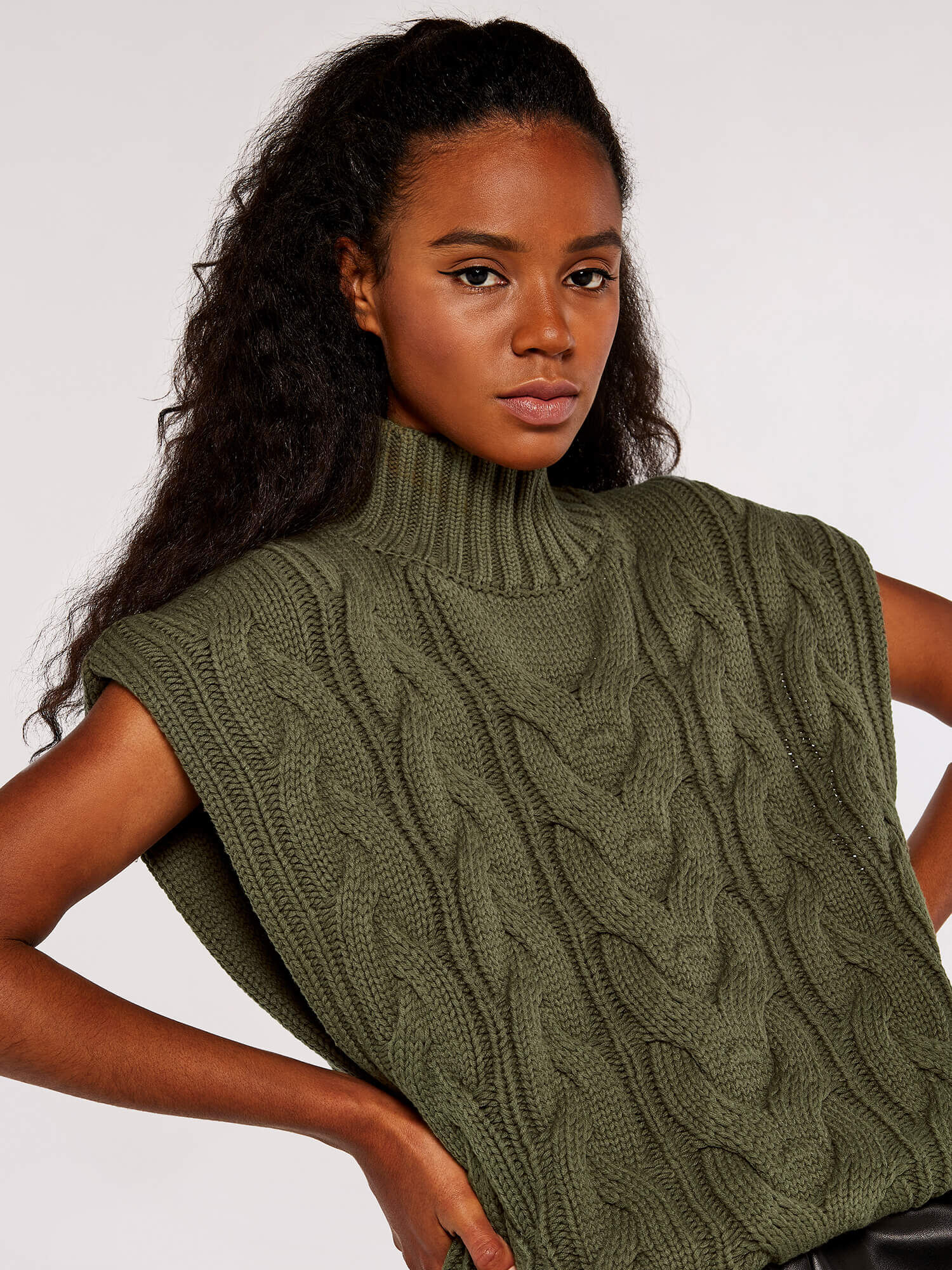 Cable vest sale