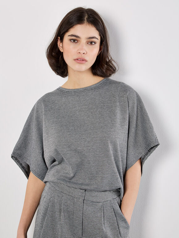 Dogtooth Batwing Cape Top, Black, large