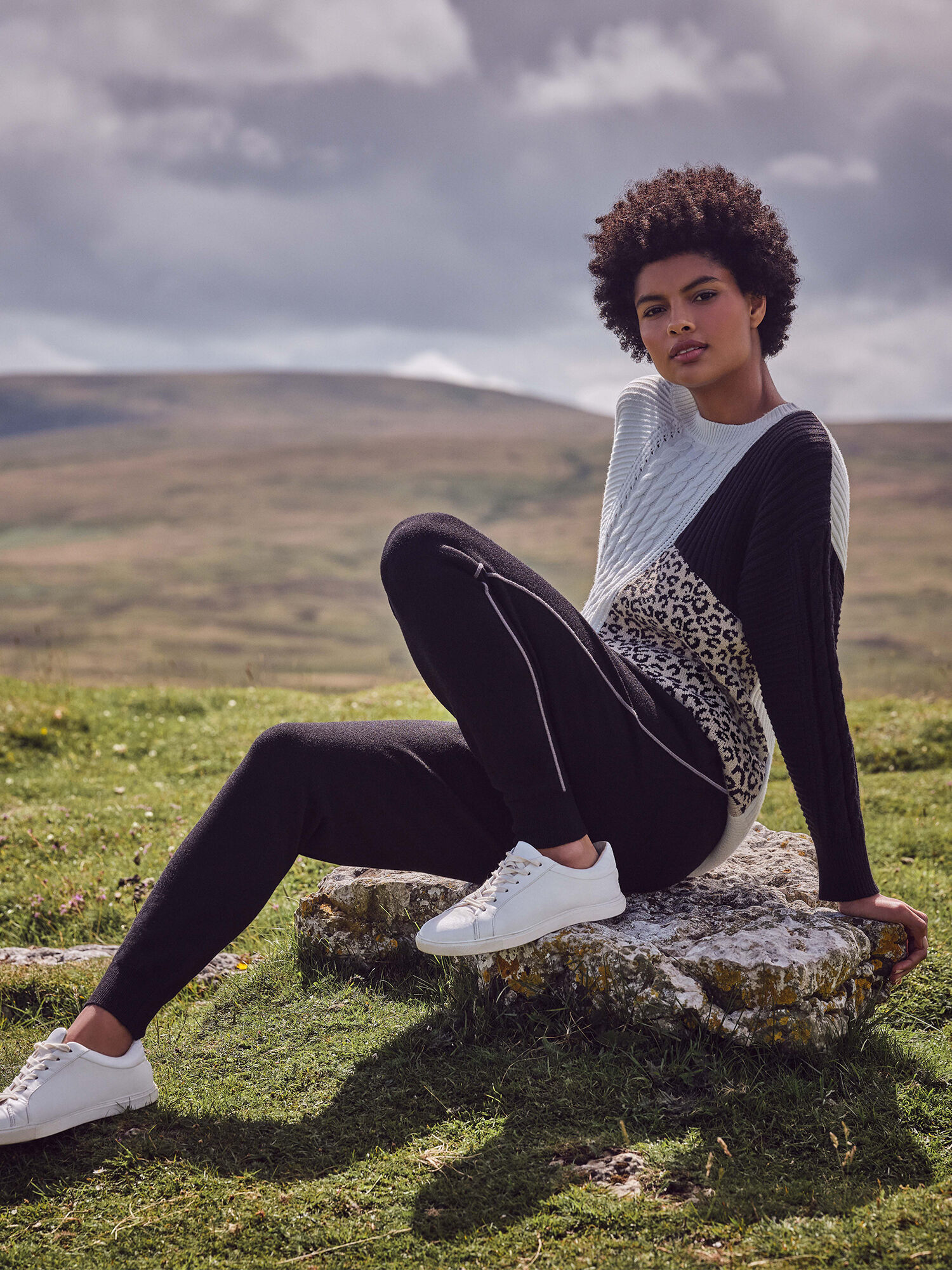 Animal print online colour block jumper