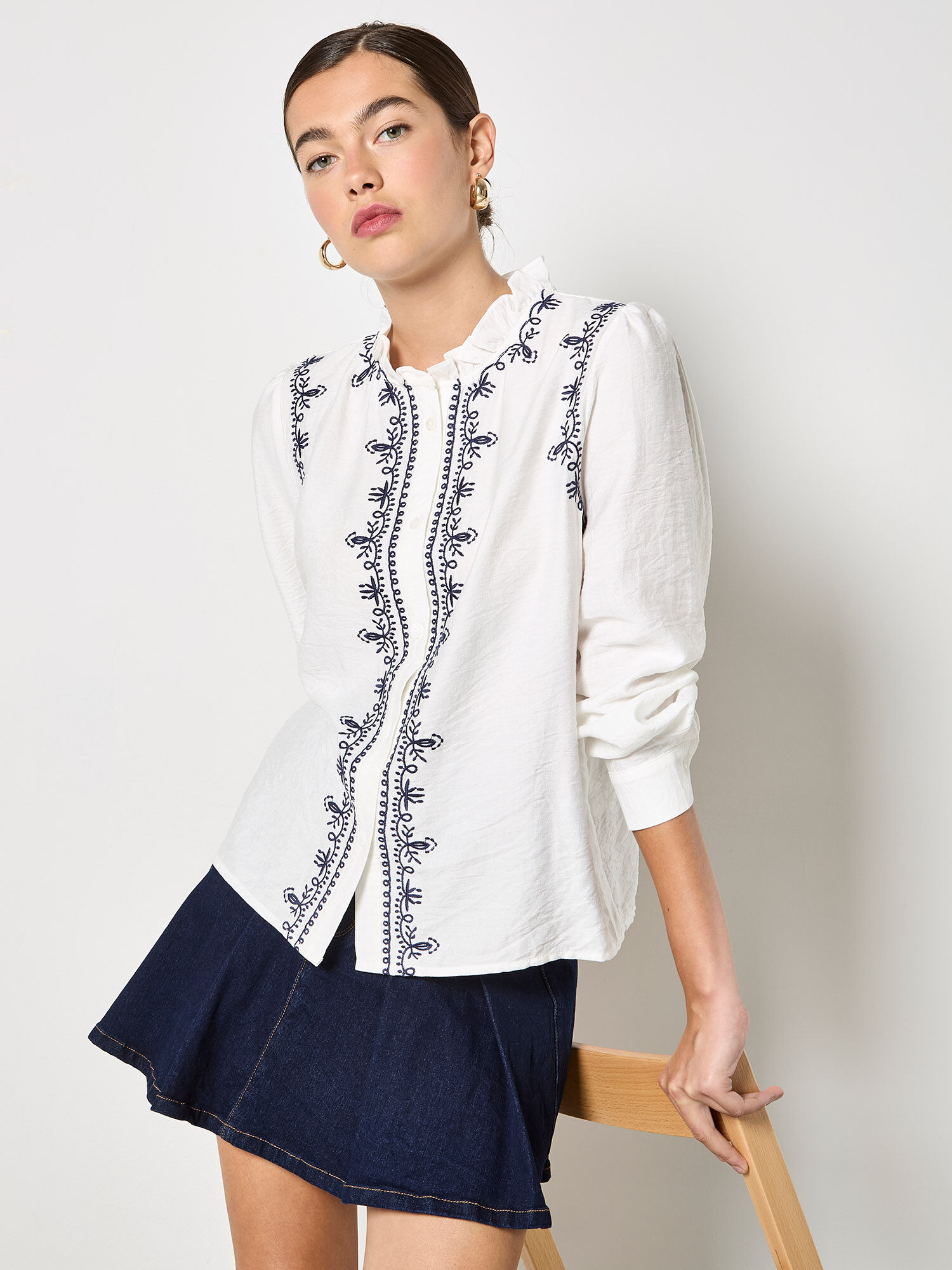 Ruffle Collar Embroidered Blouse | Apricot Clothing