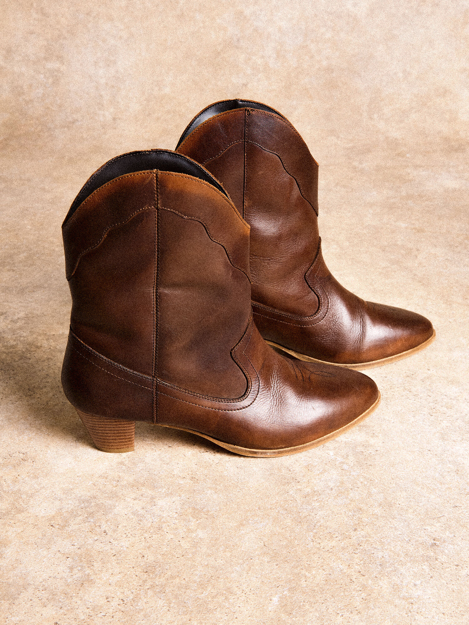 Leather Short Cowboy Boots Apricot Clothing