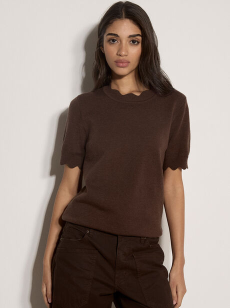 Scallop Knitted T-Shirt