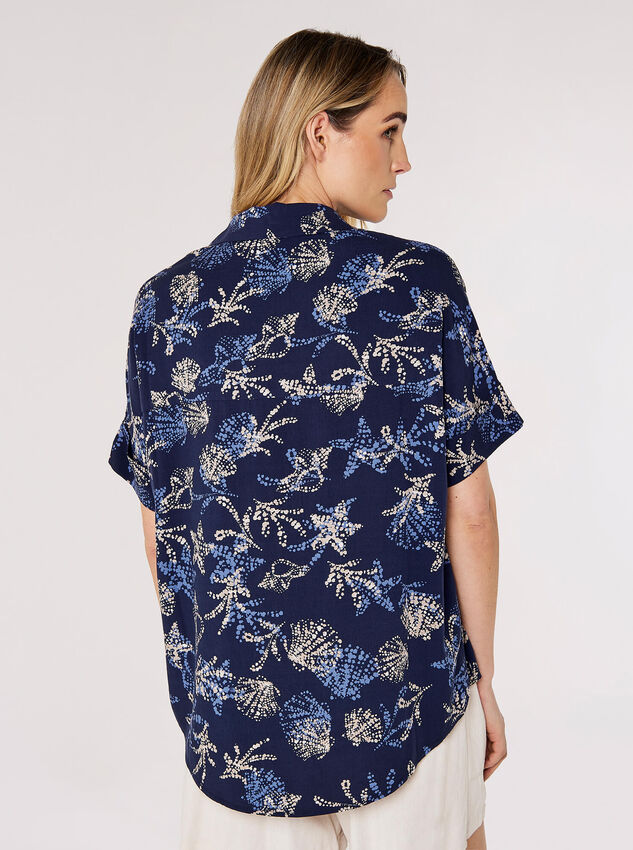 Seashell Resort Shirt, Navy, large