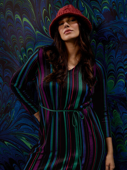 Curve Stripe Knitted Midi Dress