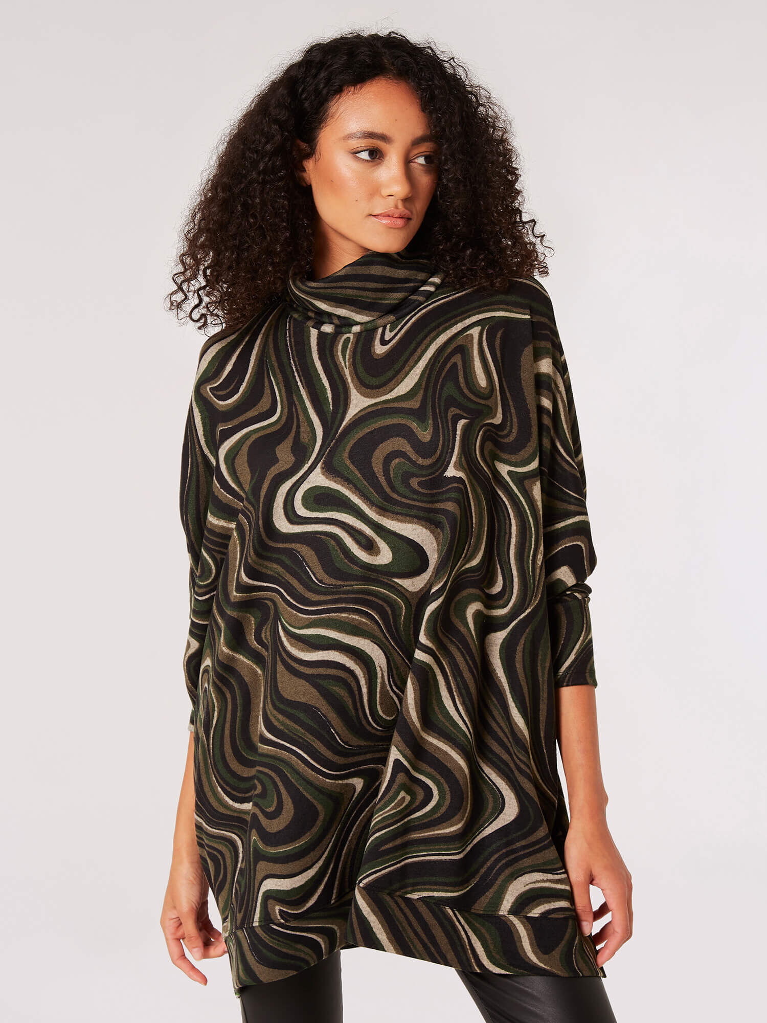 Batwing knit top 2025