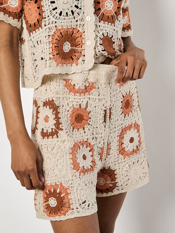 Crochet Squares Shorts, Stone, large